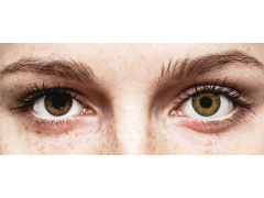 Brown Pure Hazel contact lenses - natural effect - Air Optix (2 monthly coloured lenses)
