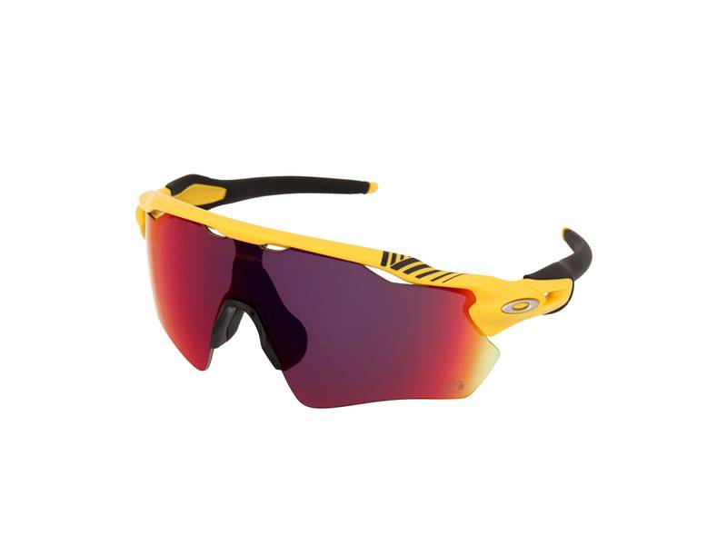 Oakley store radar 2019